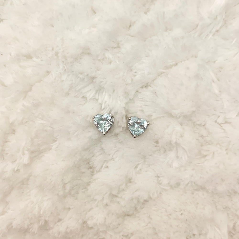 Aqua heart earrings